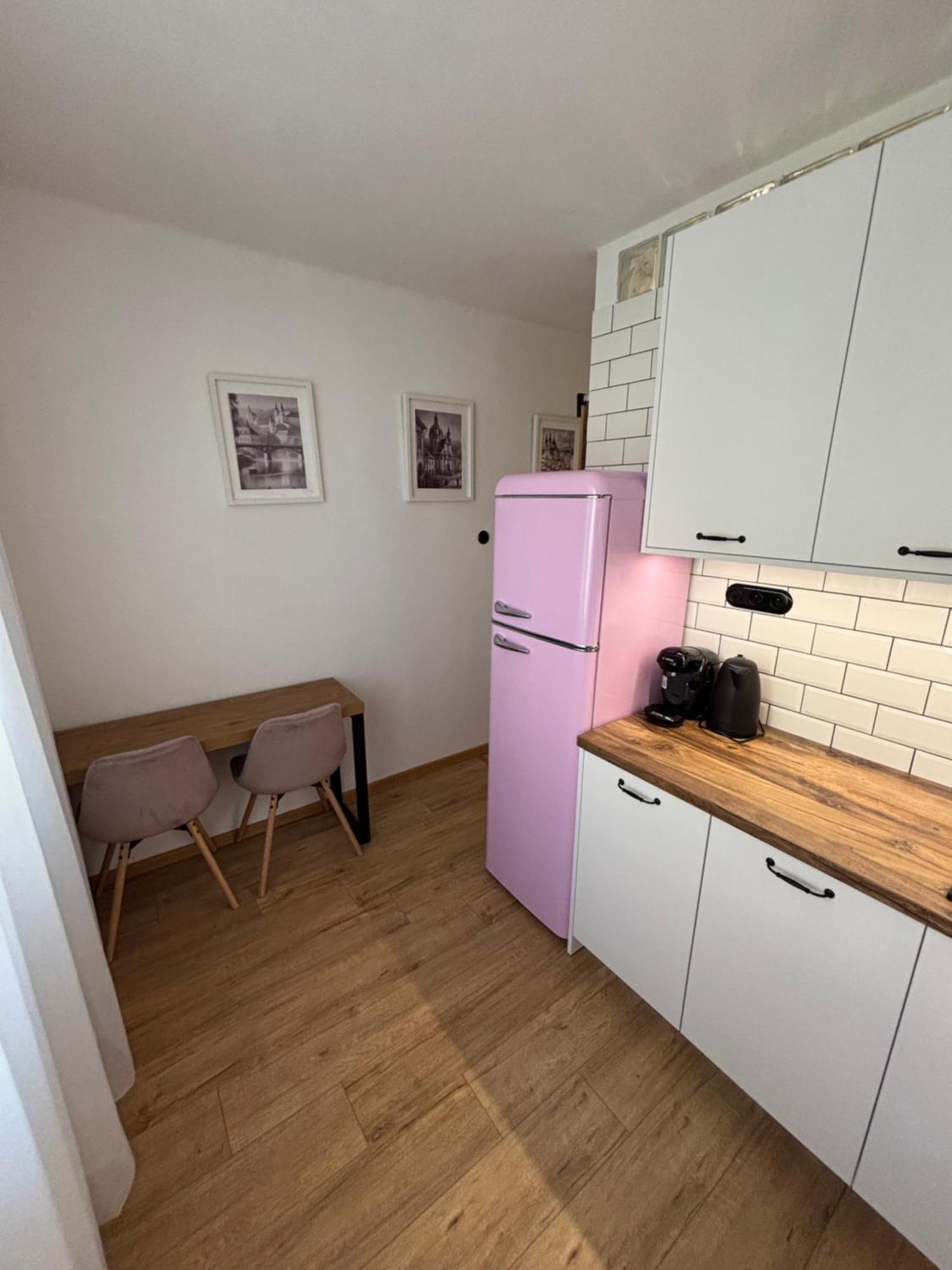 City Heart Luxury Apartment Nové Zámky Kültér fotó